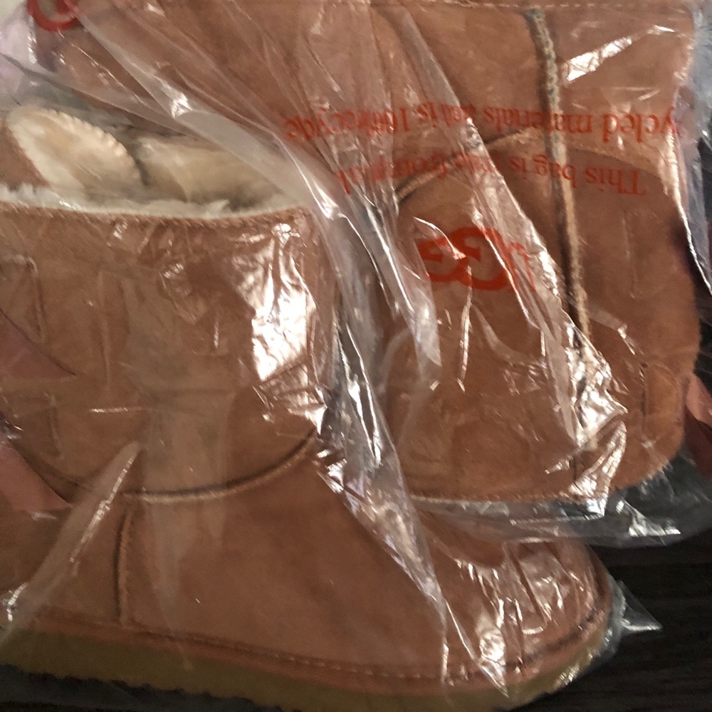 Brand new ugh boots